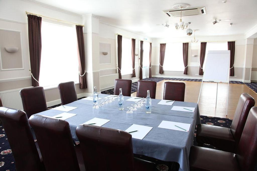 Cliff Head Hotel คาร์ยอนเบย์ ภายนอก รูปภาพ