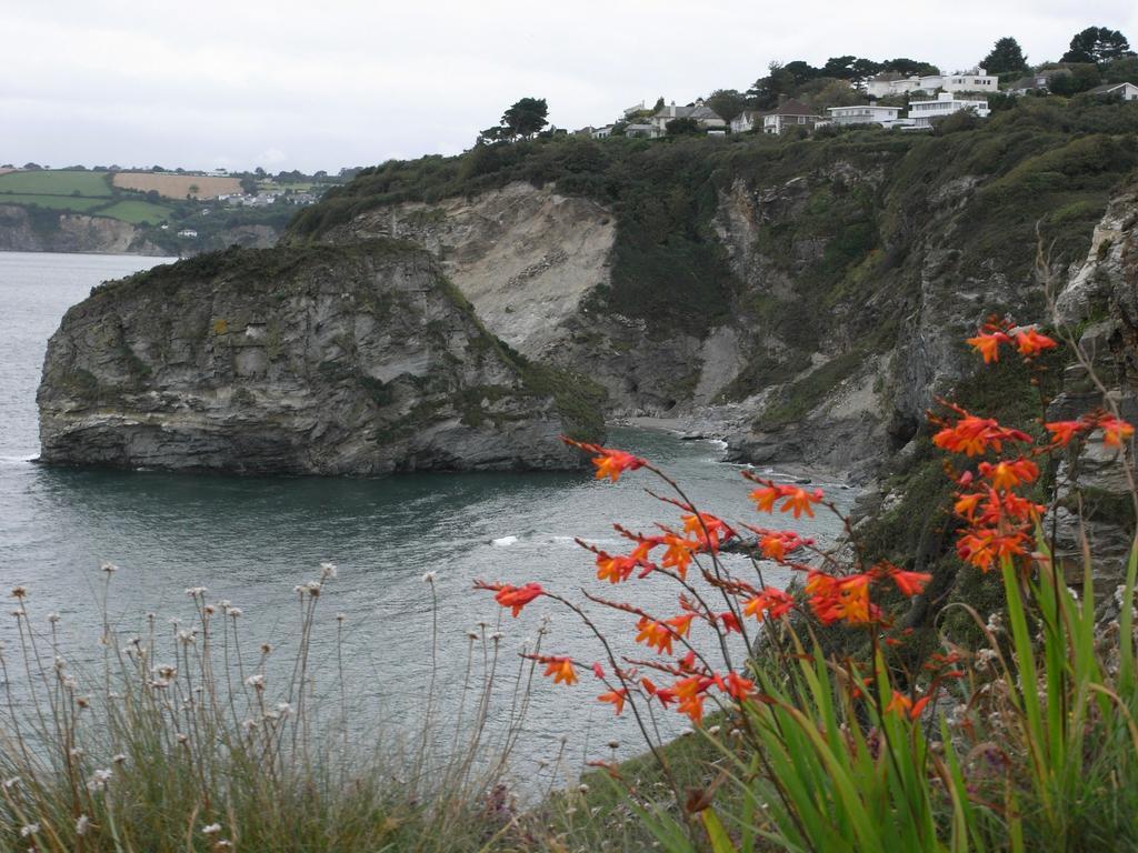 Cliff Head Hotel คาร์ยอนเบย์ ภายนอก รูปภาพ
