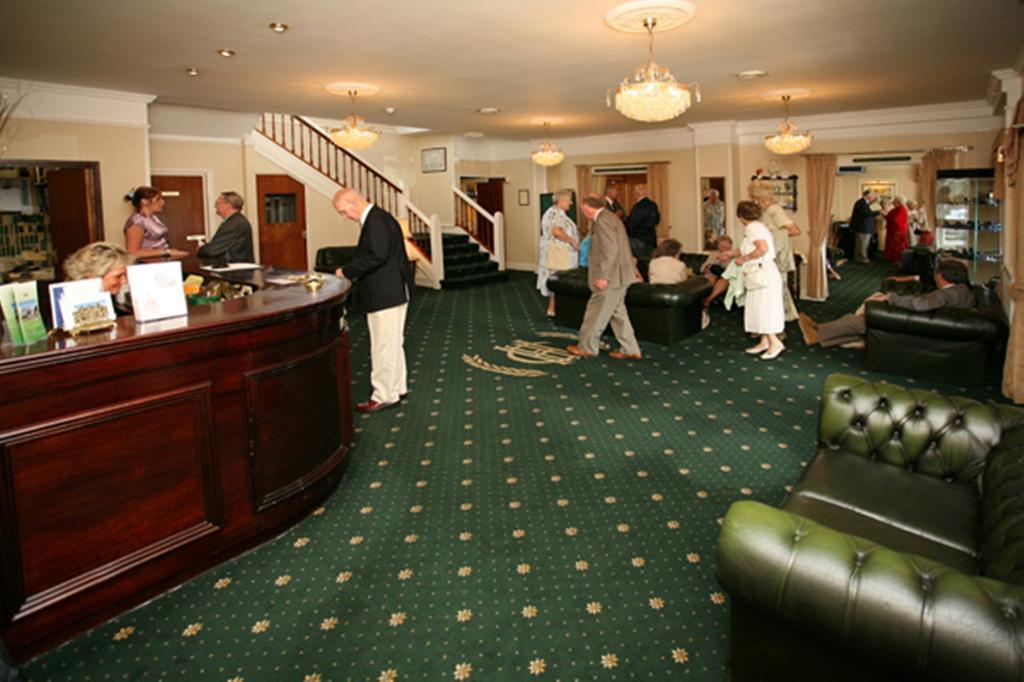 Cliff Head Hotel คาร์ยอนเบย์ ภายนอก รูปภาพ