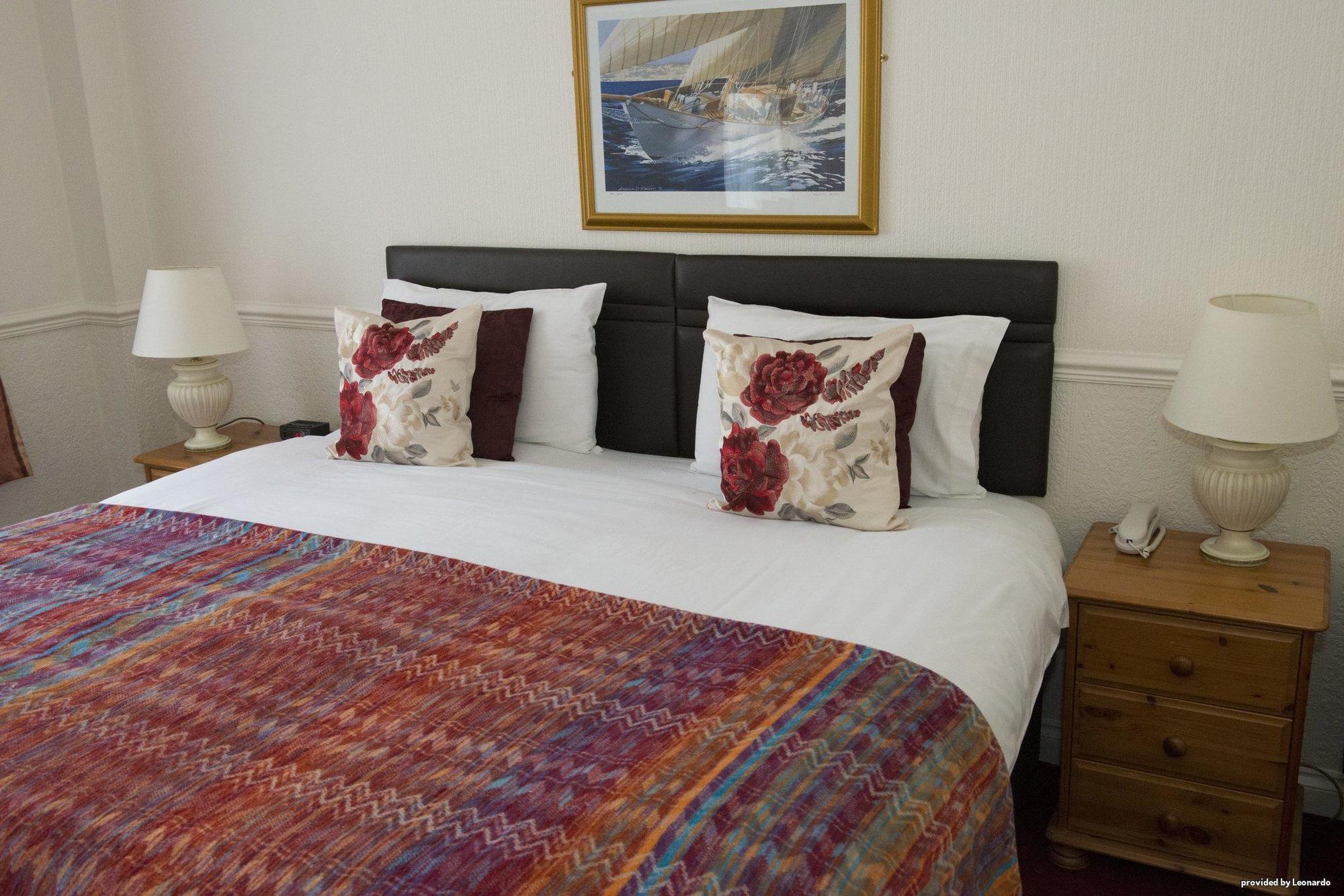 Cliff Head Hotel คาร์ยอนเบย์ ภายนอก รูปภาพ