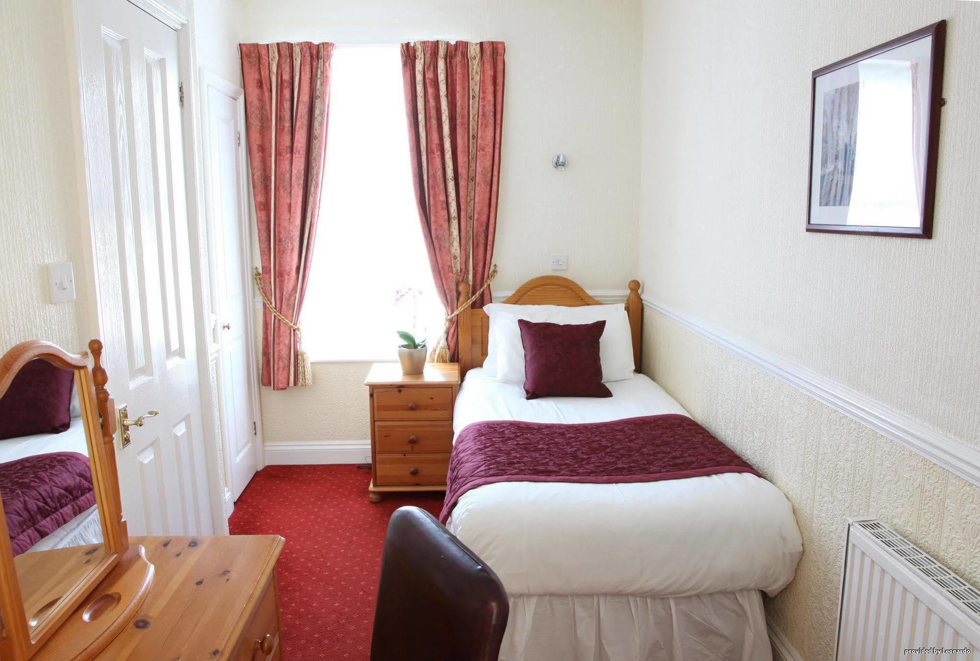 Cliff Head Hotel คาร์ยอนเบย์ ห้อง รูปภาพ