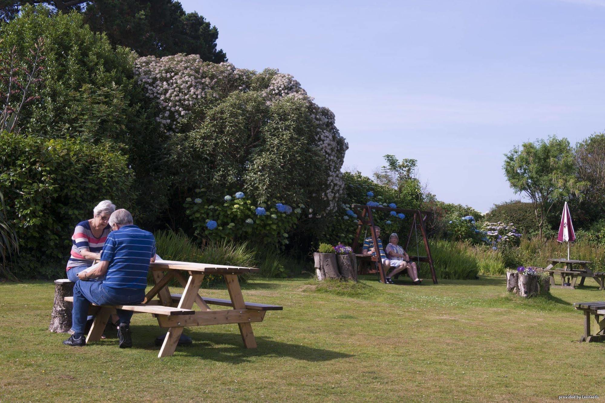 Cliff Head Hotel คาร์ยอนเบย์ ภายนอก รูปภาพ